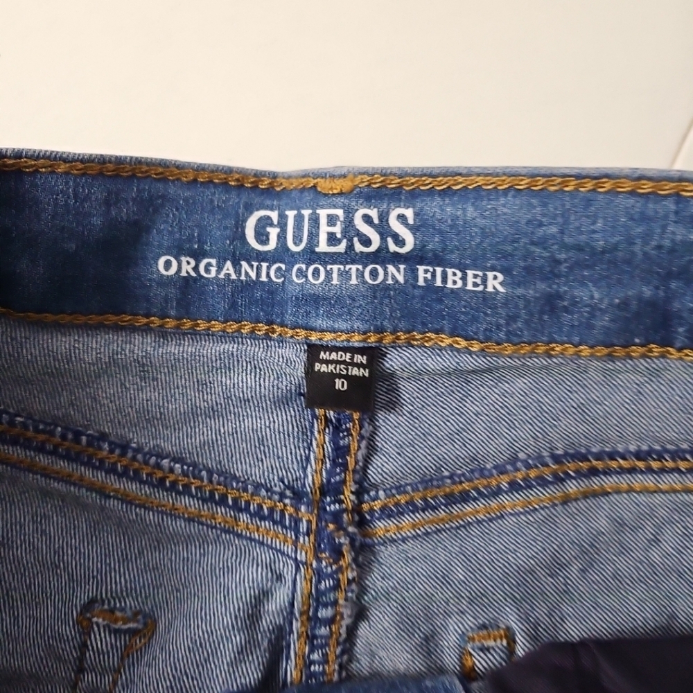 Girls Guess short blue jeans size 10